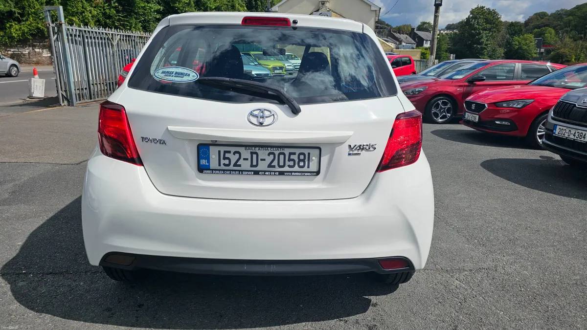 Toyota Yaris 2015  Luna AUTOMATIC - Image 4