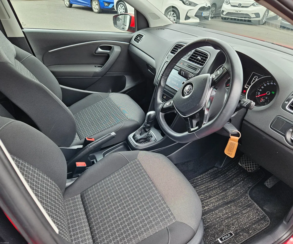 2017 Volkswagen Polo  Automatic Petrol 18k miles - Image 5