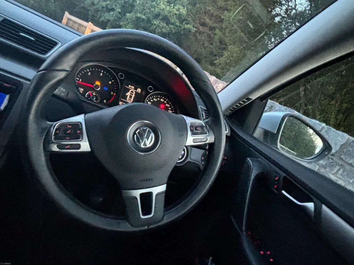 2011 VW Passat nct 07/27 - Image 5