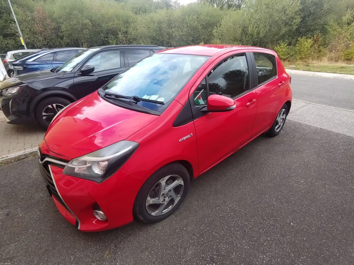 Toyota Yaris 2015 - Image 3