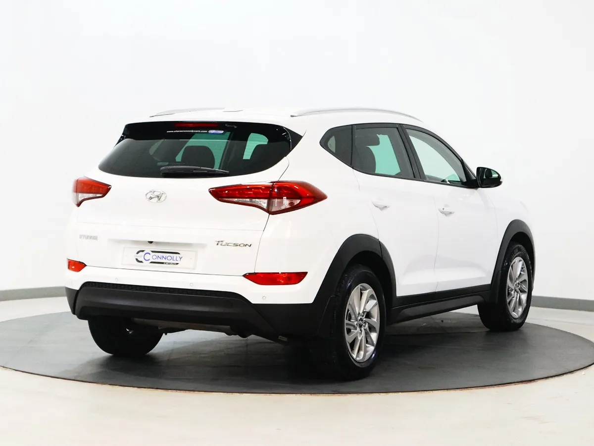 *64* 2016 Hyundai Tucson 1.7 executive - Image 3