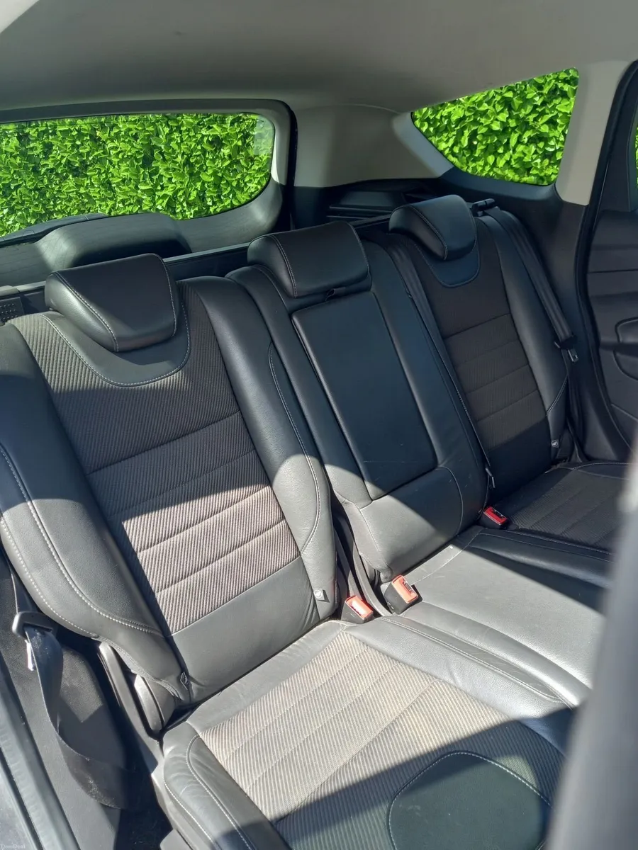Ford Kuga 2015 - Image 2
