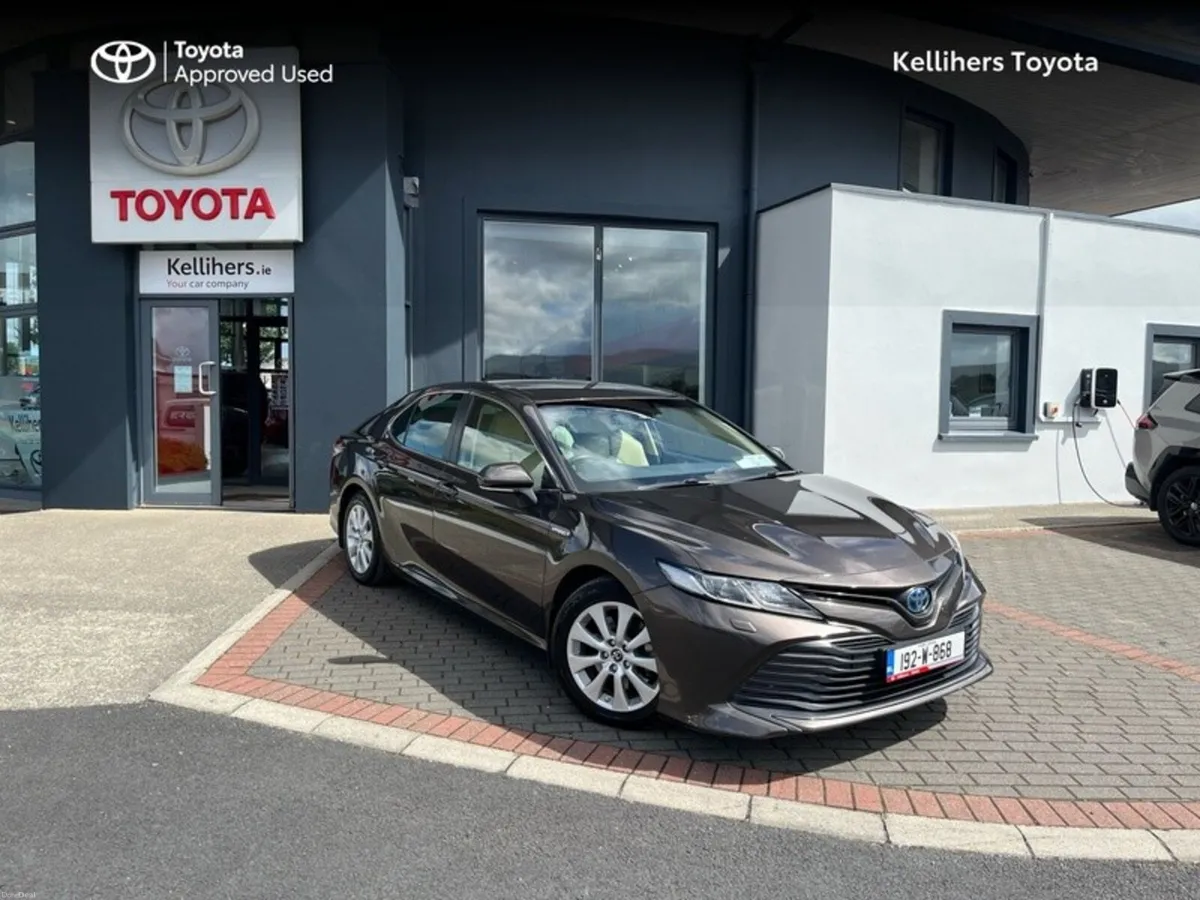 Toyota Camry CAMRY HYBRID SOL - Image 1