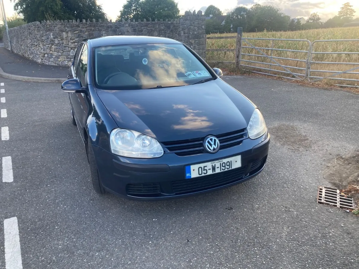Volkswagen Golf 2005 - Image 1