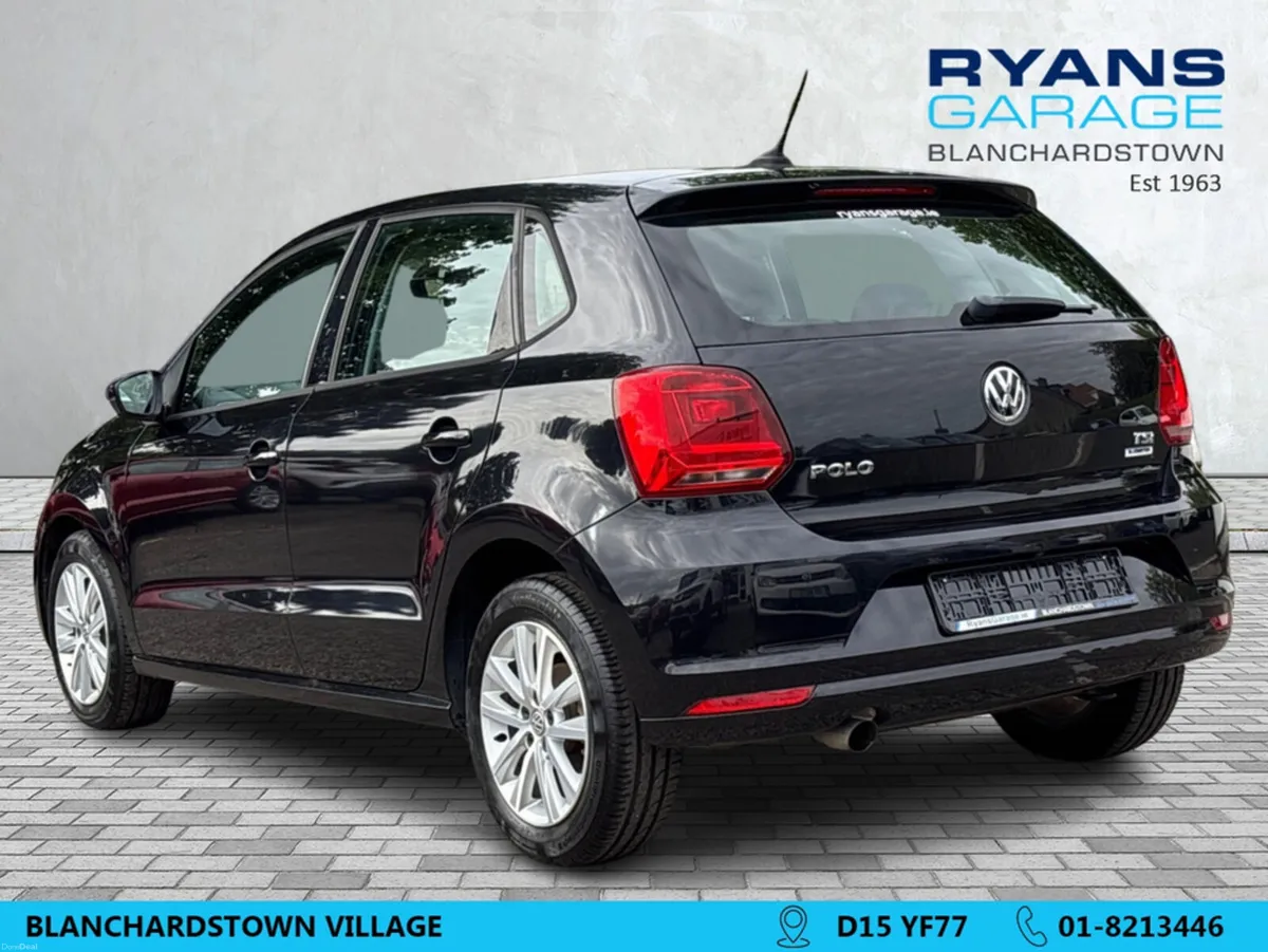 Volkswagen Polo 1.2 PETROL AUTO 5DR - Image 5