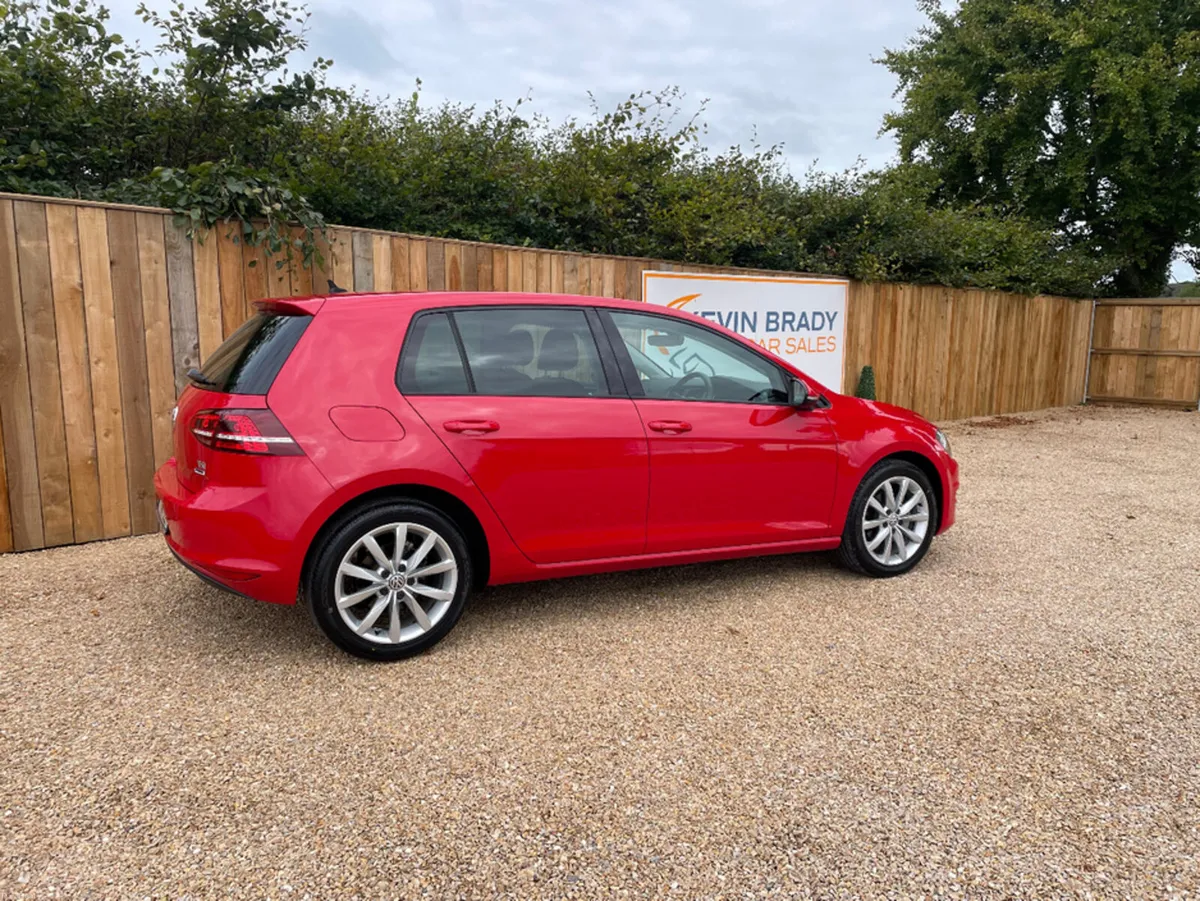 Volkswagen Golf 1.2 TSI COMFORT LINE DSG - Image 6