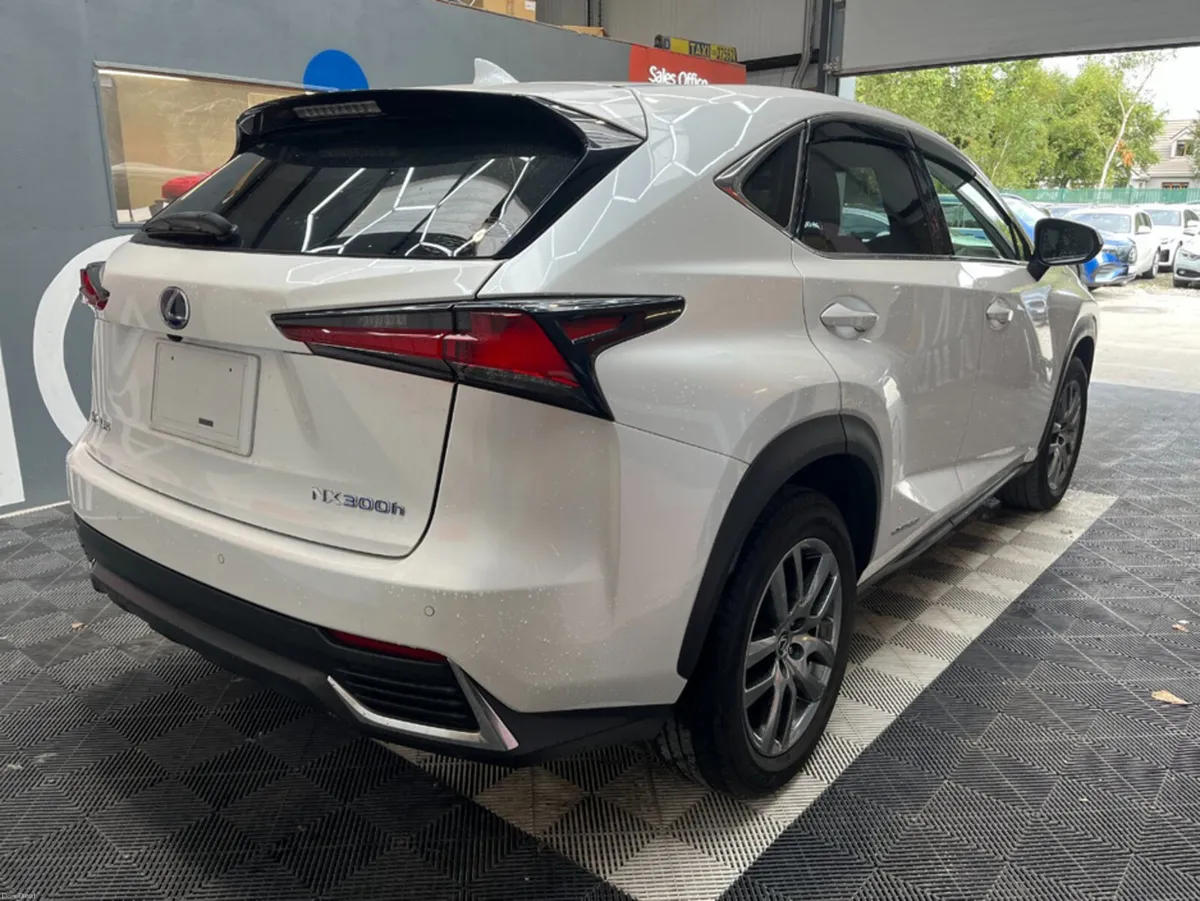 Lexus NX 2021 LEXUS NX NX300h VERSION L 2.5 AUTOMA - Image 3