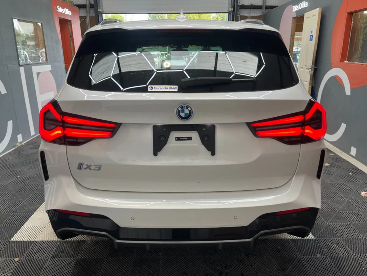BMW iX3 2025 BMW IX3 M-SPORT AUTOMATIC / CRUISE CO - Image 4