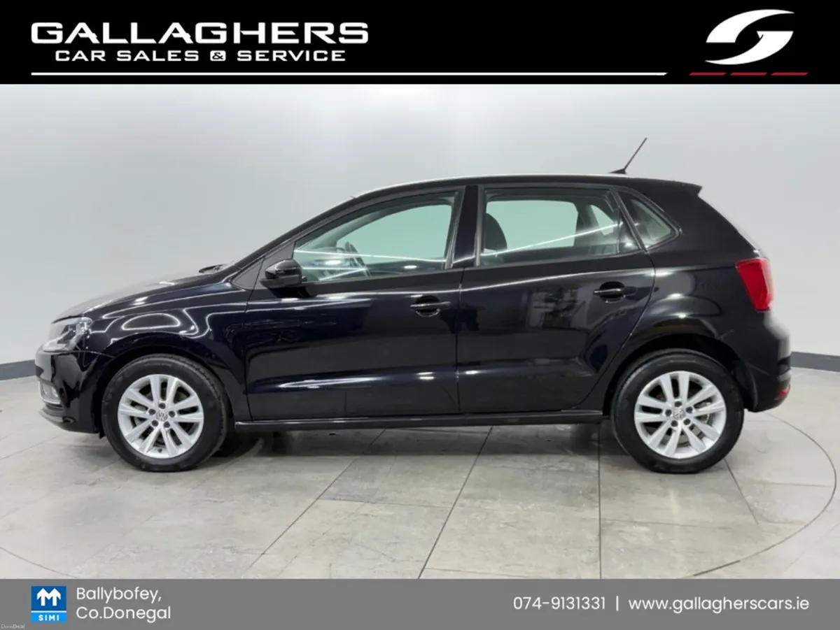 Volkswagen Polo COMFORTLINE 1.2 PETROL AUTOMATIC O - Image 5