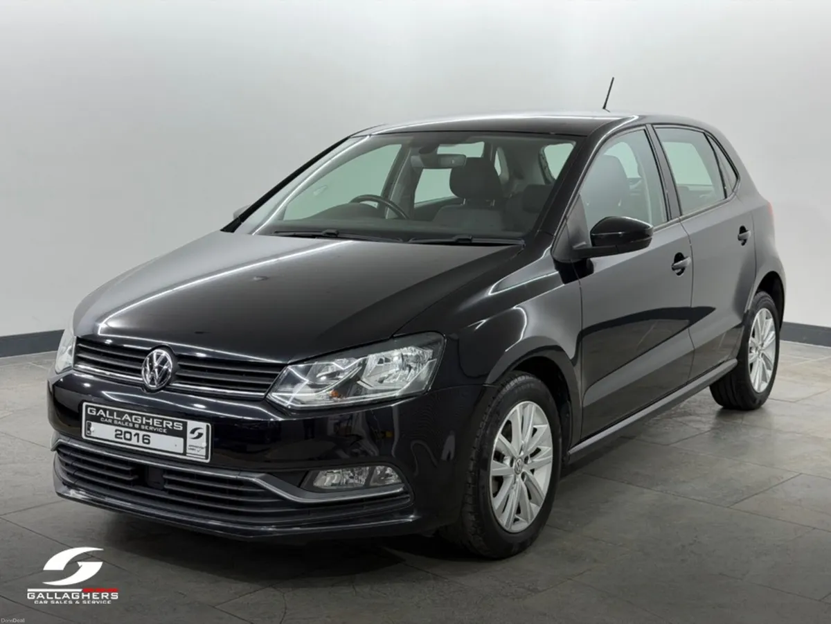 Volkswagen Polo COMFORTLINE 1.2 PETROL AUTOMATIC O - Image 2