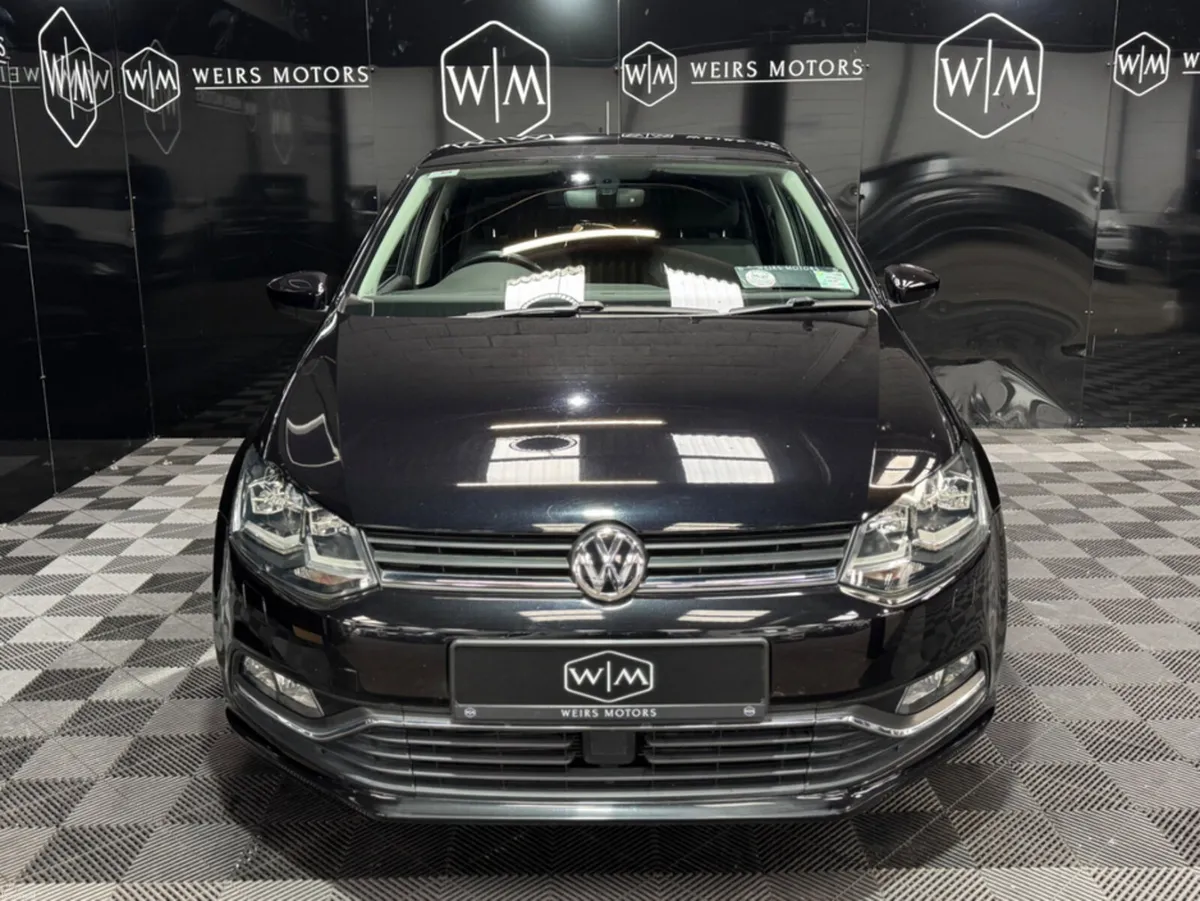 Volkswagen Polo 1.2 TSI AUTOMATIC 5 DR - Image 4