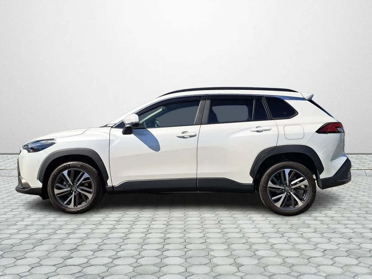Toyota Corolla Cross Z HYBRID AUTO Panoramic Glass - Image 5