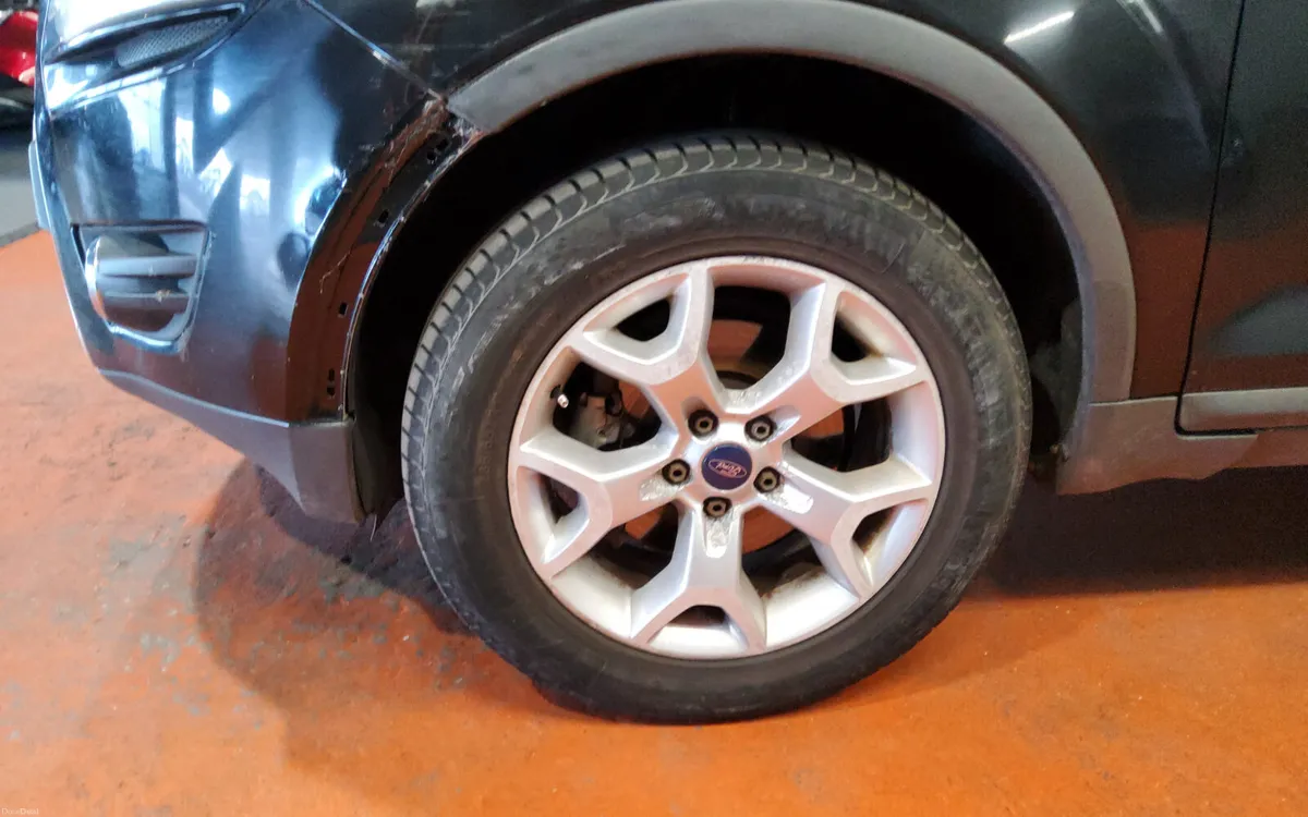 Ford Kuga 2009 - Image 4