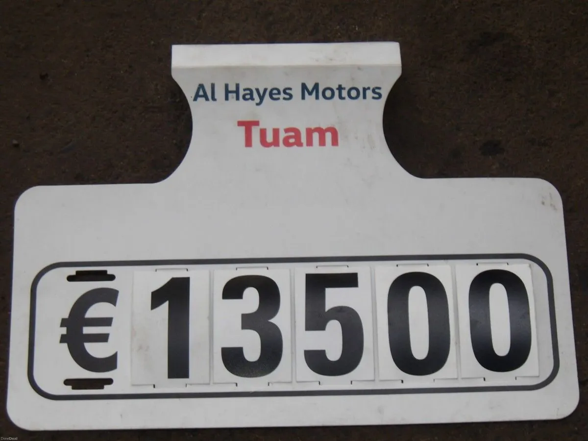 Hyundai Tucson 1.7 EXECUTIVE 5DR ** SAT-NAV ** 1-O - Image 3