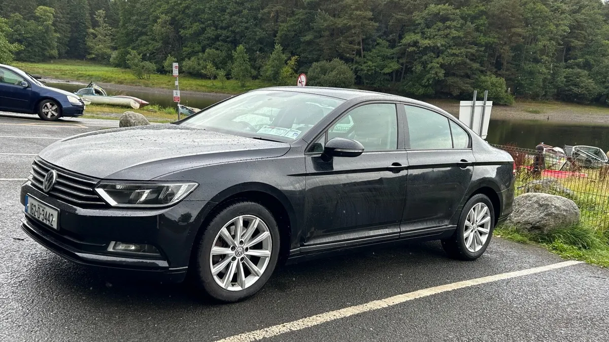 Volkswagen Passat 2016 - Image 3