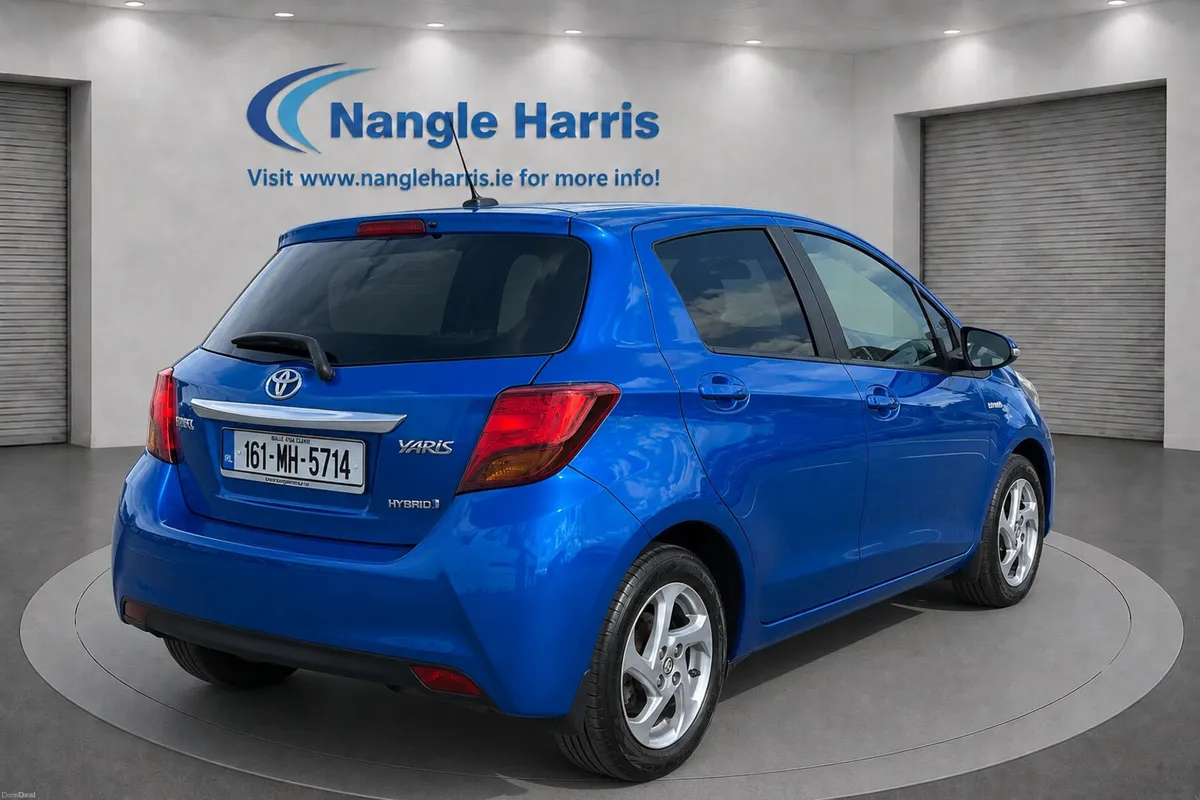 Toyota Yaris Sol. Automatic - Image 5