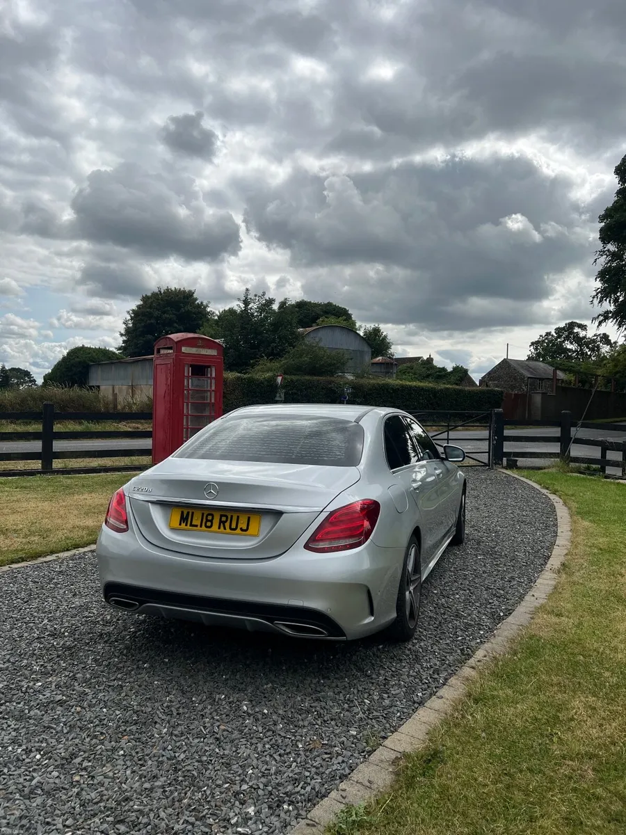 Mercedes-Benz C-Class 2018 - Image 3