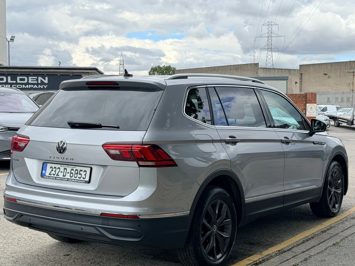Volkswagen Tiguan..ALL SPACE..HUGE SPEC - Image 6