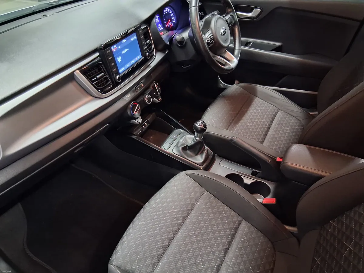 2018 Kia Rio **FINANCE AVAILABLE** - Image 3