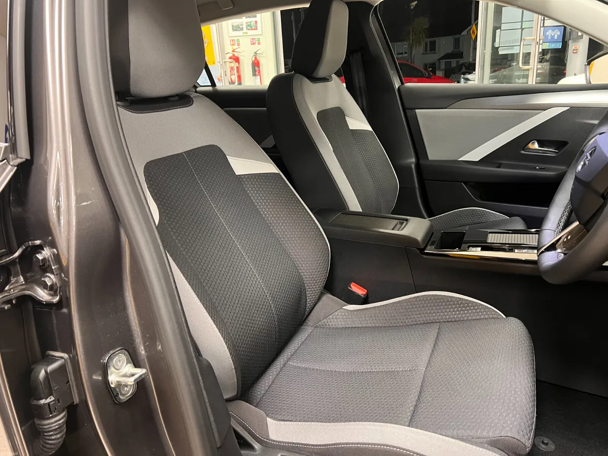2024 AUTOMATIC DIESEL *Superb Value* **Finance Arr - Image 4