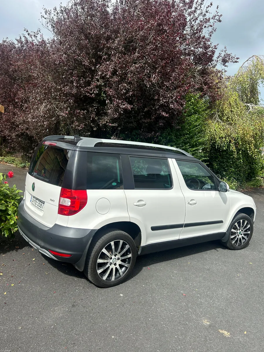 Skoda Yeti 2013  4WD Automatic - Image 3