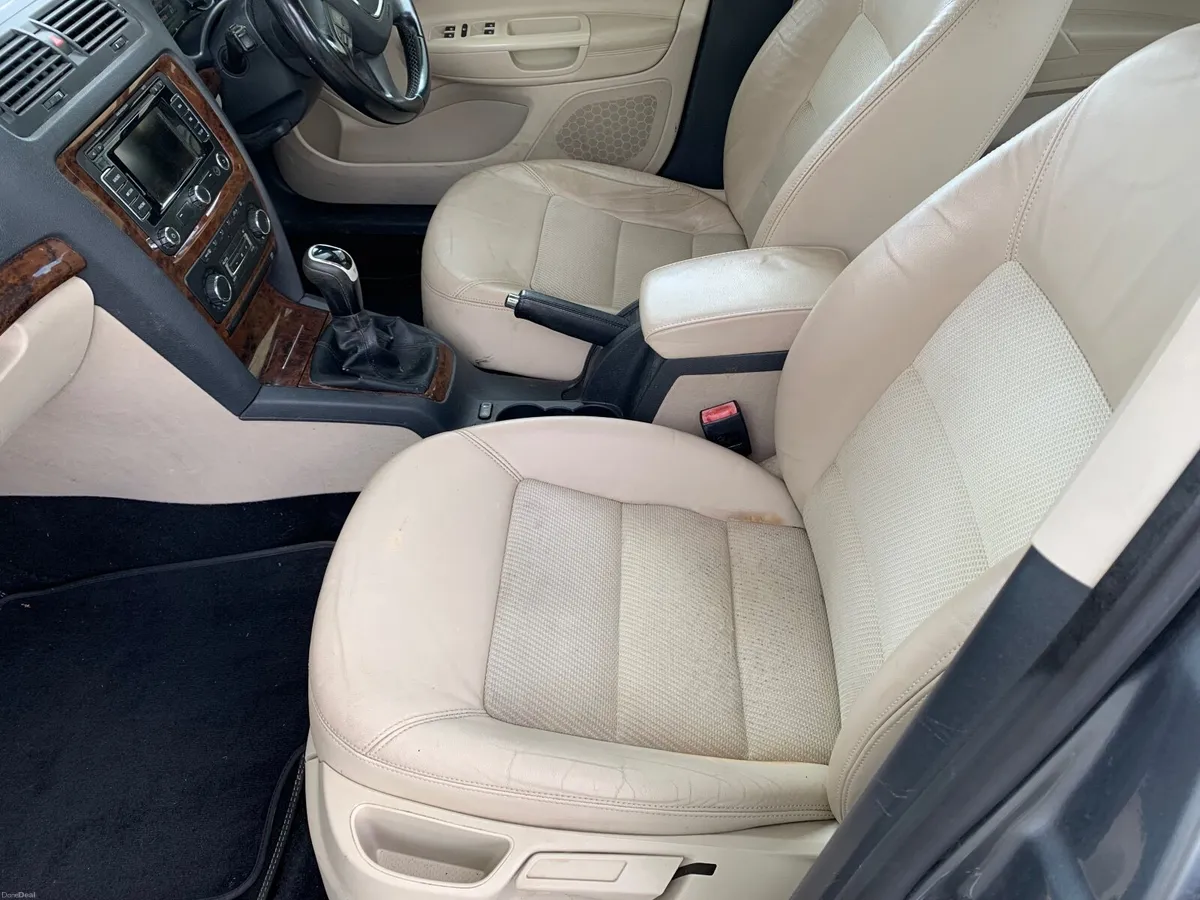 Skoda Octavia 2013 1.6TDI NCT to May 27 215000km - Image 3