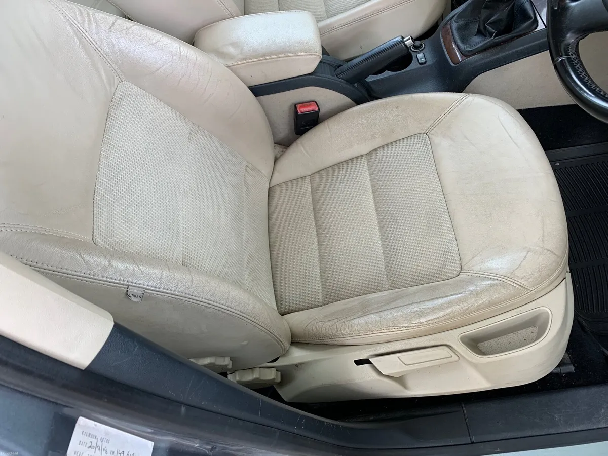 Skoda Octavia 2013 1.6TDI NCT to May 27 215000km - Image 4