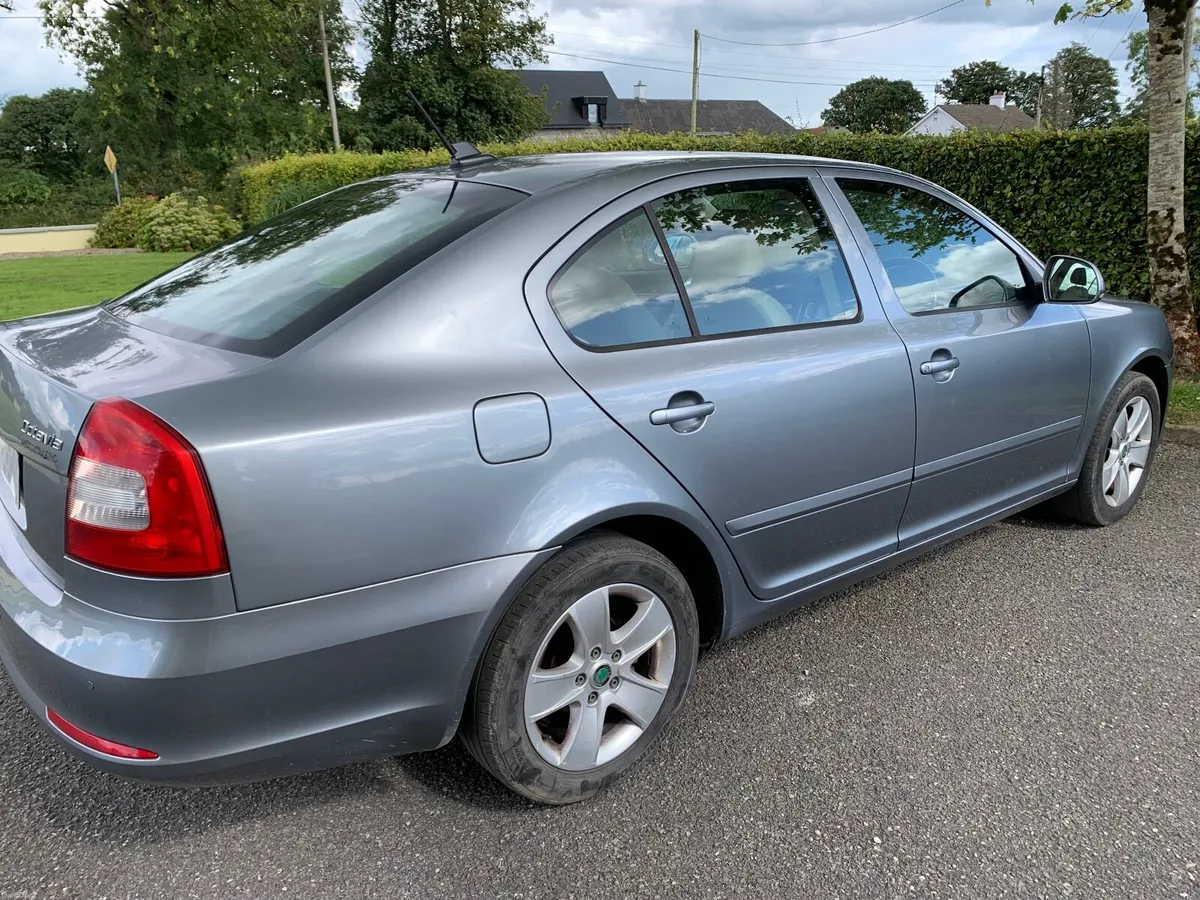 Skoda Octavia 2013 1.6TDI NCT to May 27 215000km - Image 6