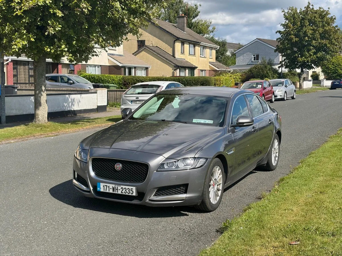 Jaguar XF 2017 - Image 2