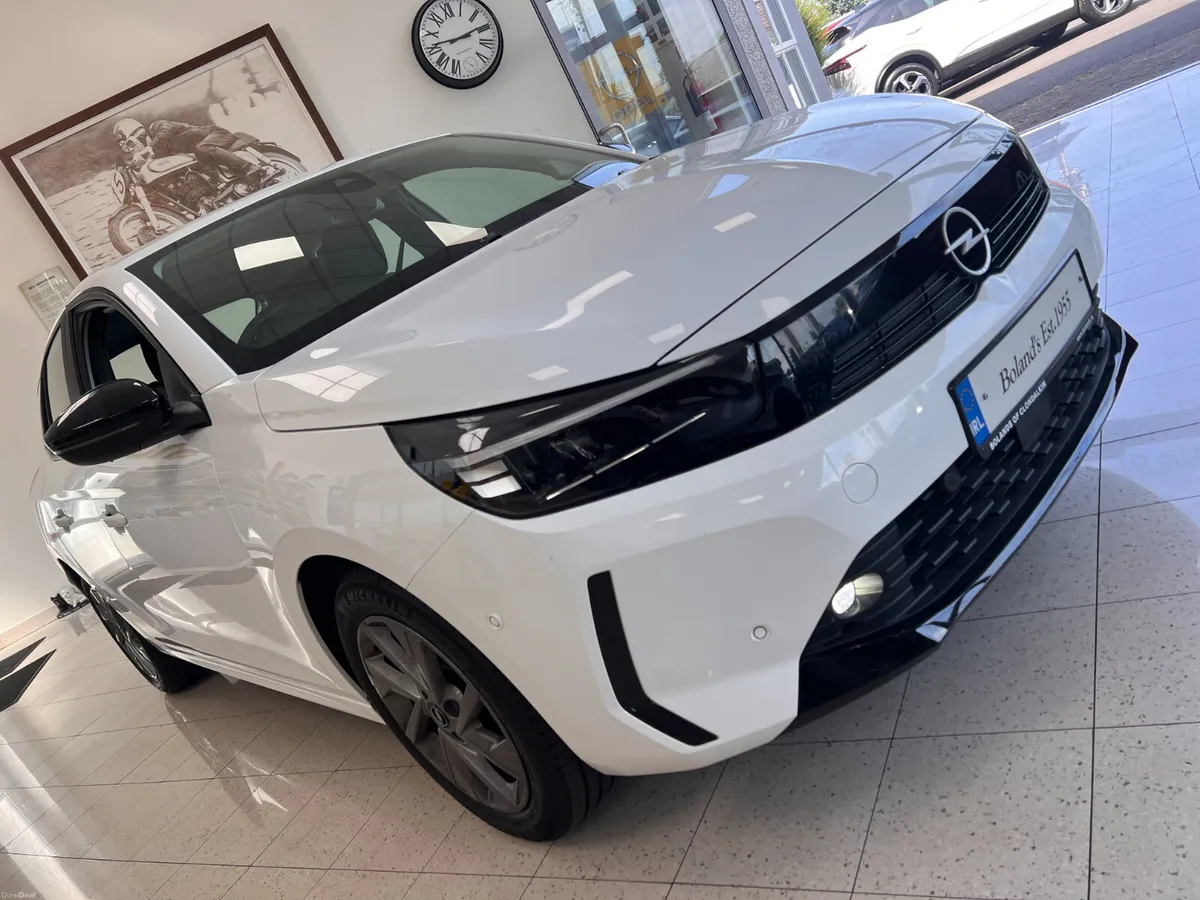 2025 High Spec ELEGANCE As New Flaoting CarPlay - Image 6