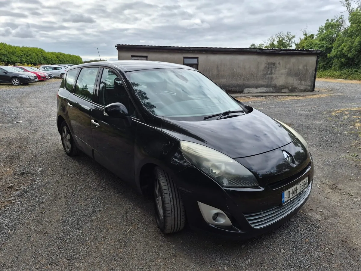 2010 Renault scenic 7 seats - Image 1