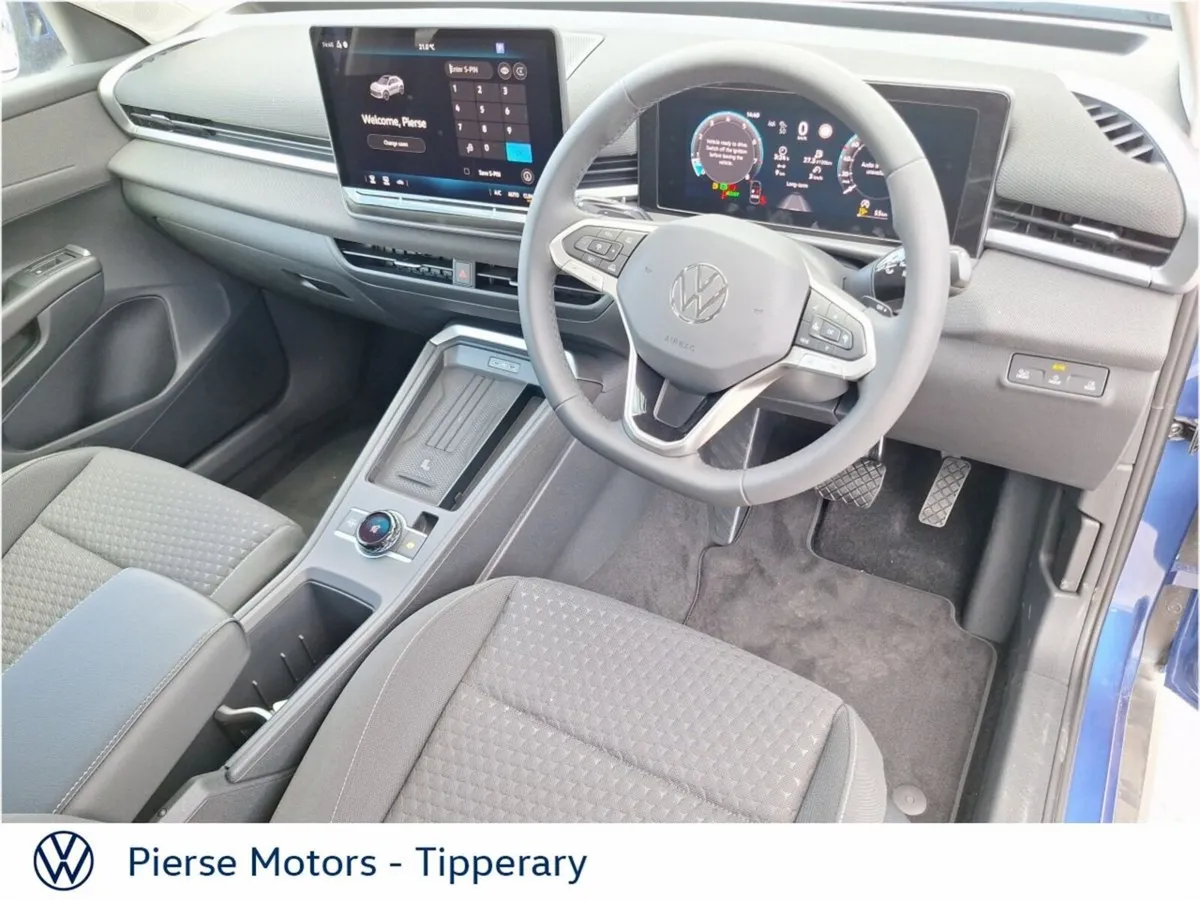 Volkswagen T-Roc LIFE 1.5TSI 116HP MHEV - Image 6