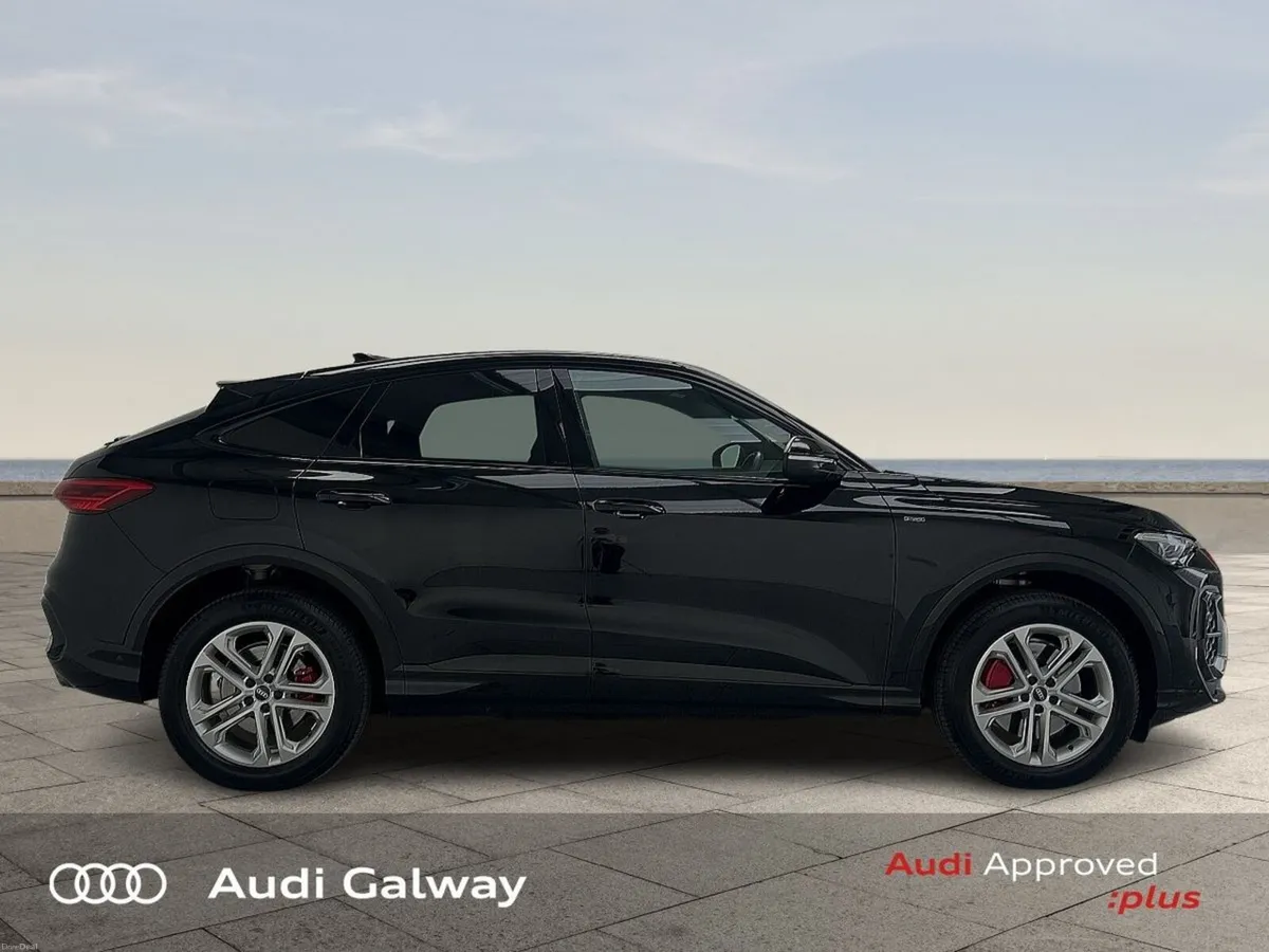 Audi Q5 €724 p/m - E-HYBRID S-LINE QUATTRO 220 KW - Image 5