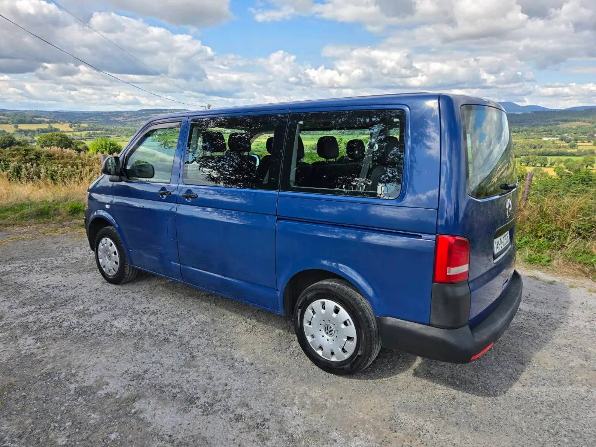 Vw Transporter Shuttle 2014 - Image 2