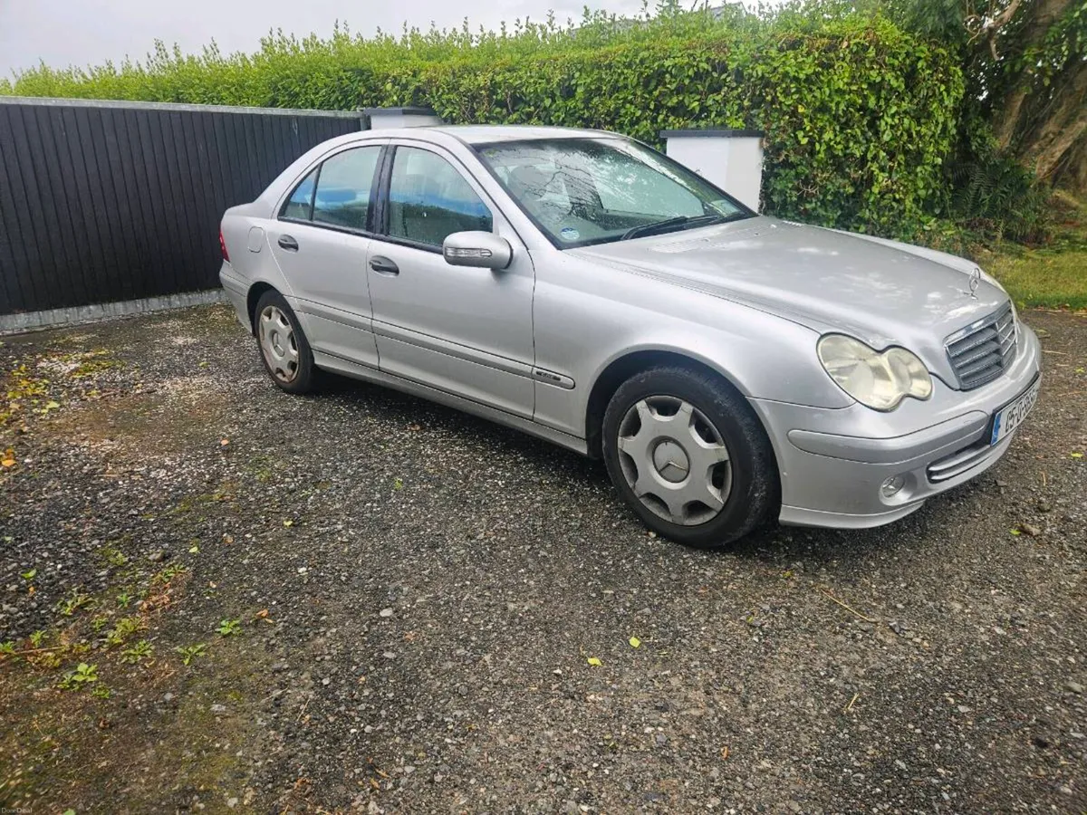 2005 Mercedes c180 - Image 4