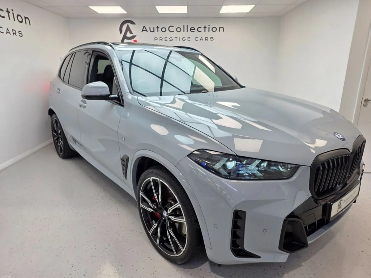 BMW X5 **M-SPORT PRO**PAN ROOF** - Image 1