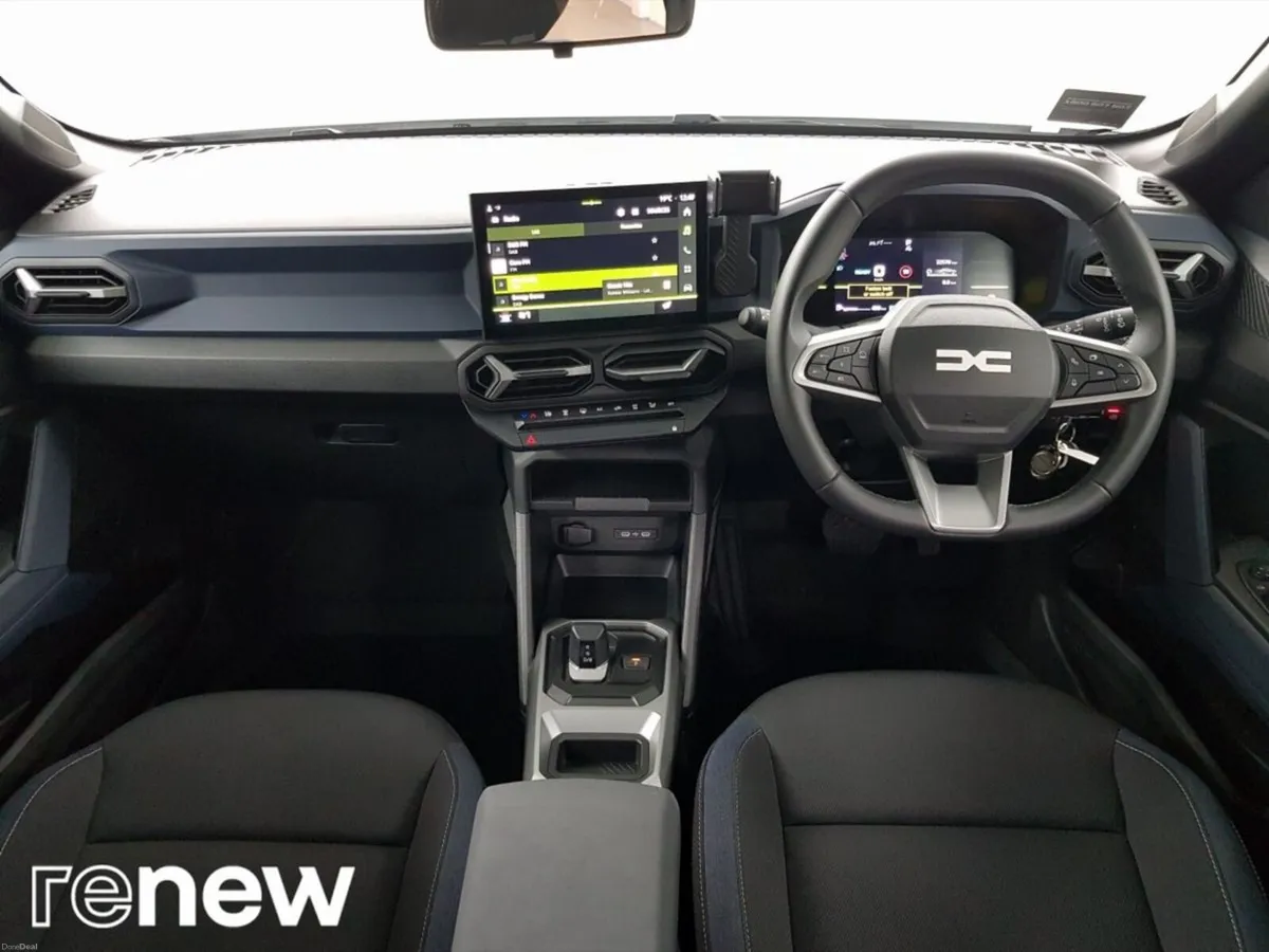 Dacia Duster Expression HEV 155 E06X - Image 2