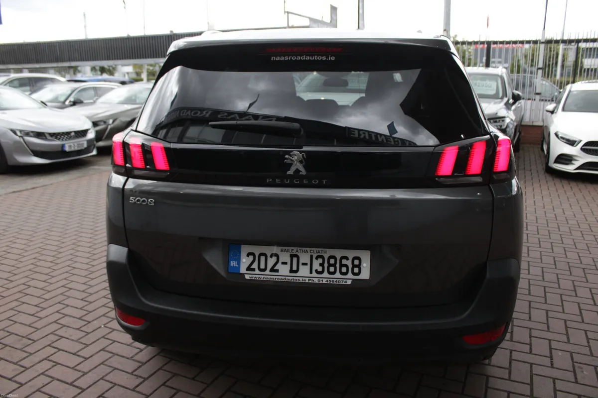 Peugeot 5008 2020 - Image 5