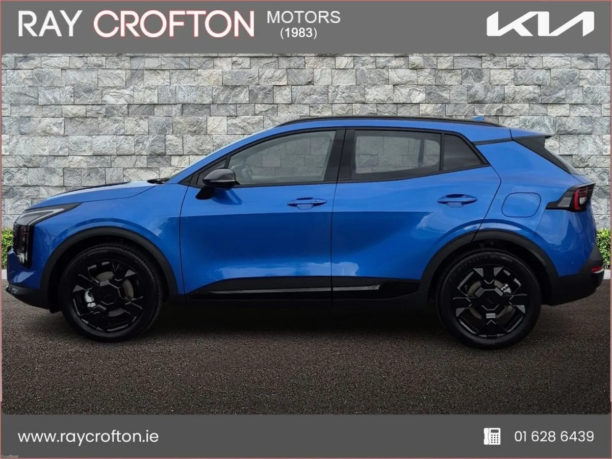 Kia Sportage Black Edition PHEV *0% APR* - Image 5