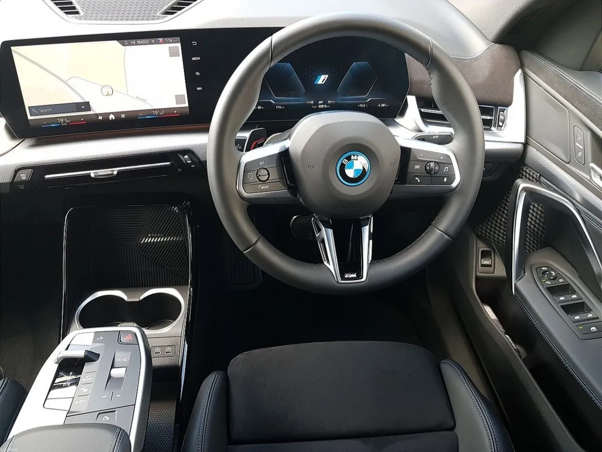 BMW iX2 eDrive20 M Sport - Image 5