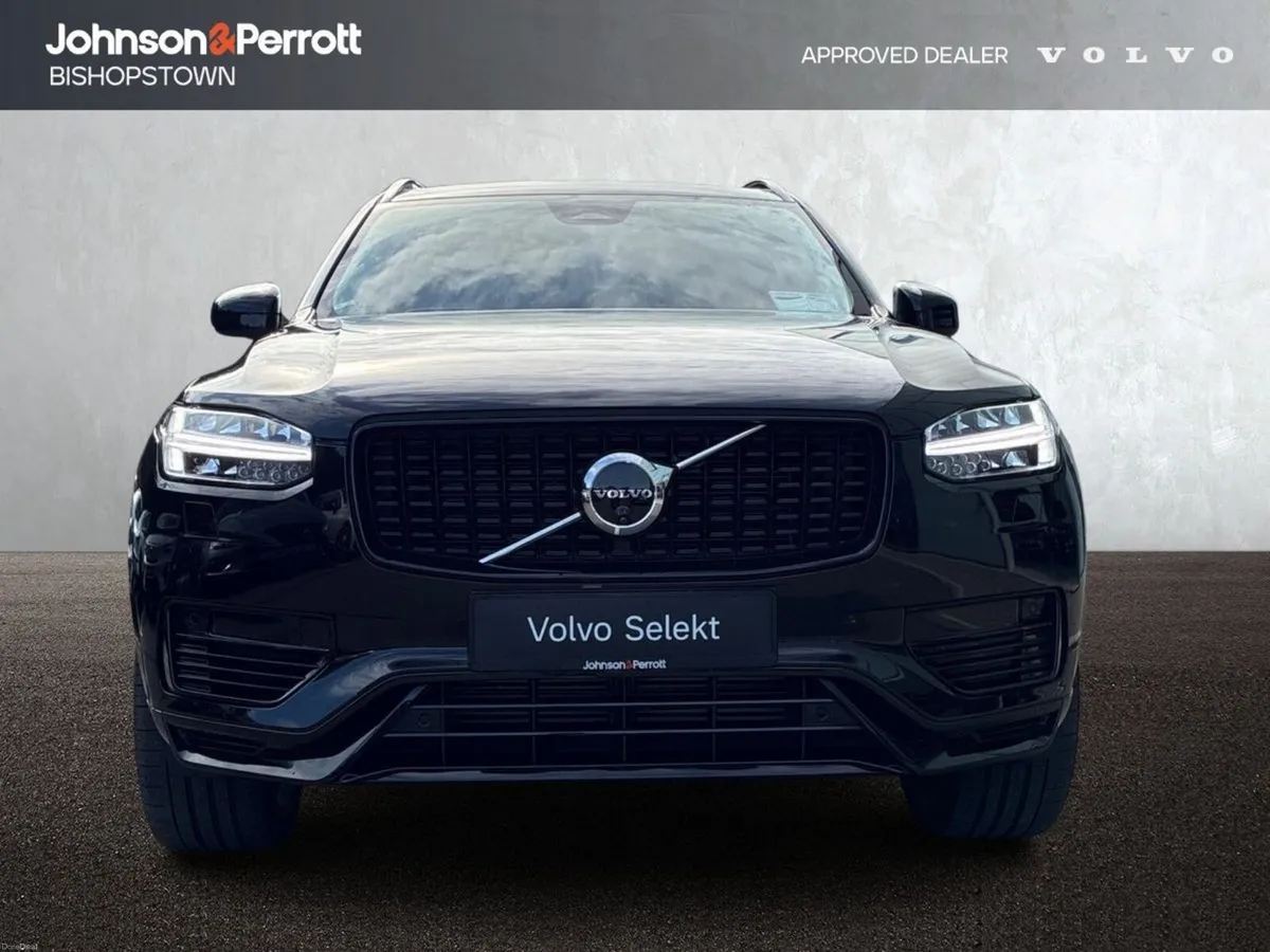 Volvo XC90 T8 455hp AWD Ultimate Dark - Two Year V - Image 4