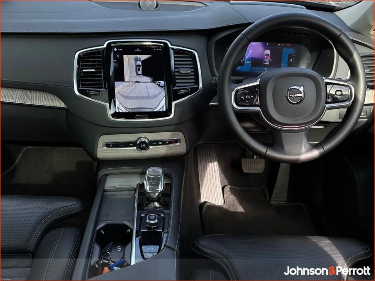 Volvo XC90 T8 455hp AWD Ultimate Dark - Two Year V - Image 2