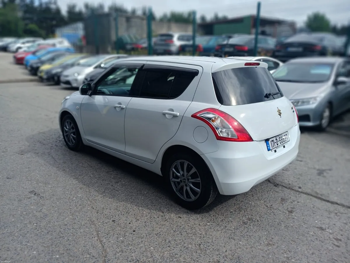 2017 Suzuki Swift 1.3 Automatic - Image 5