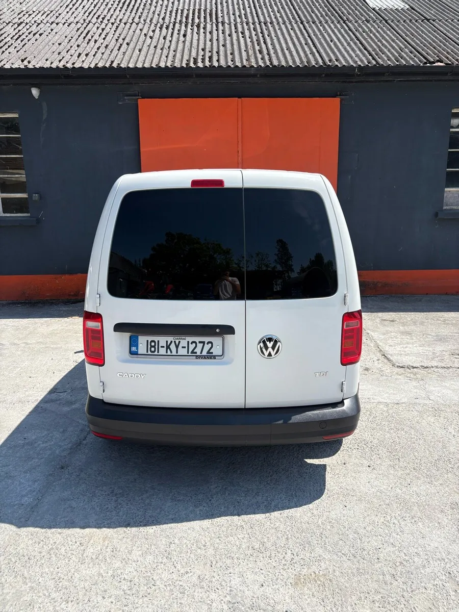 181 voltswagon caddy - Image 4