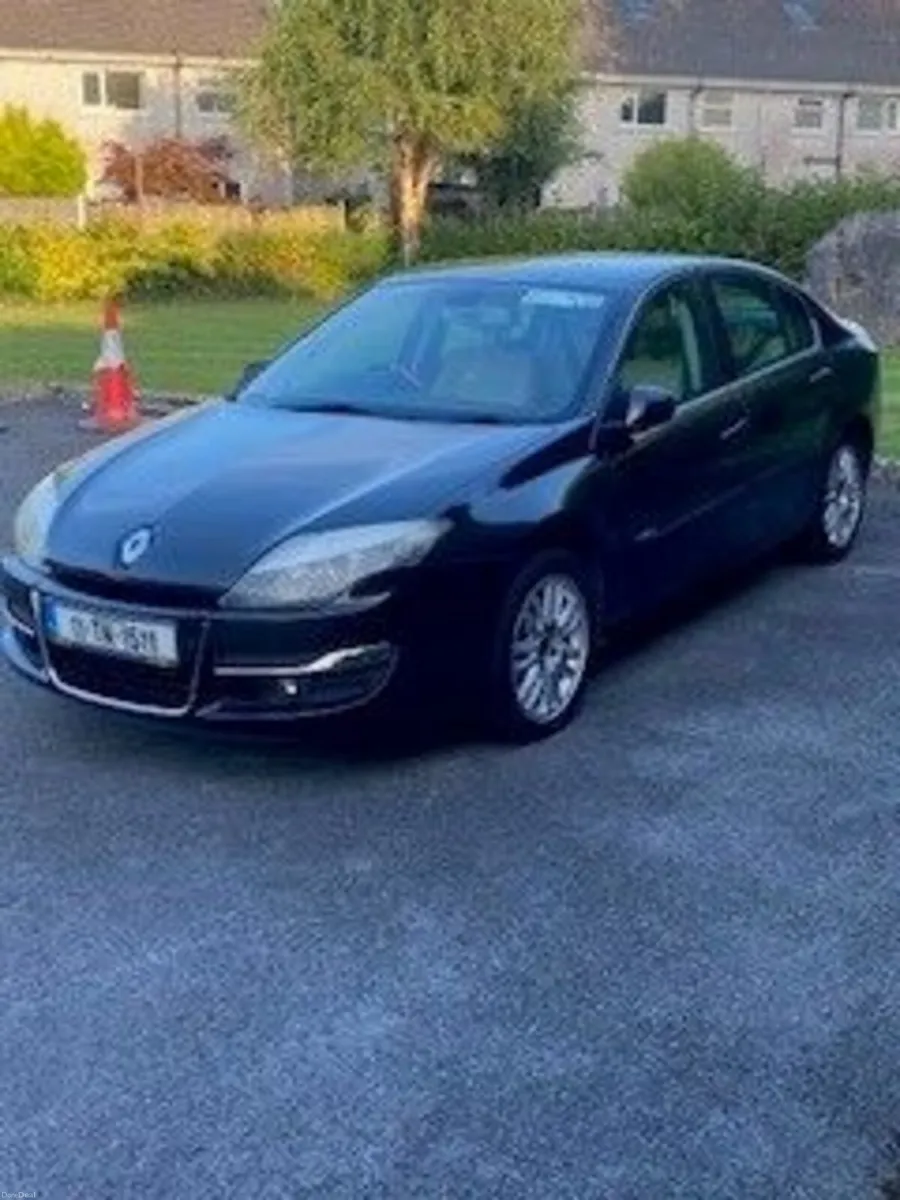 Renault Laguna 2011 - Image 2