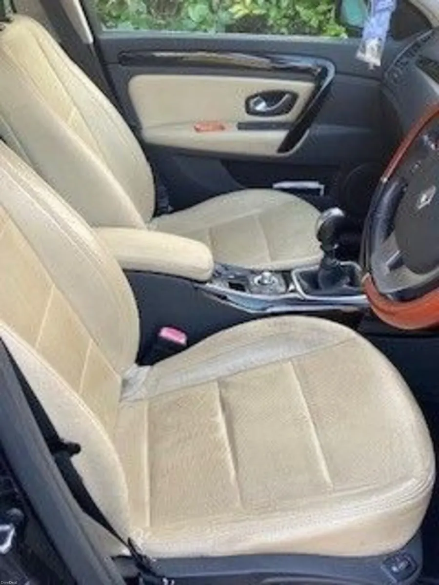Renault Laguna 2011 - Image 5