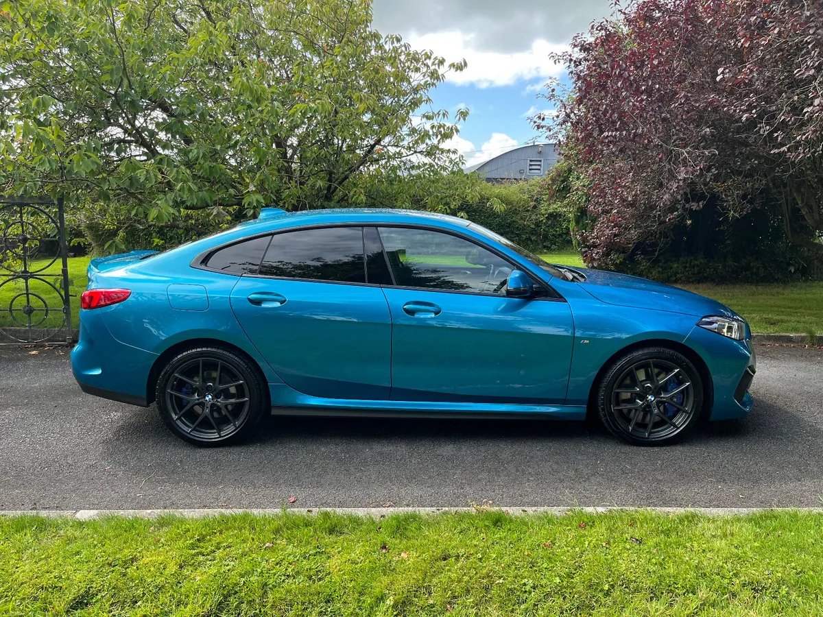 BMW 2-Series 2023 218 M-SPORT - Image 2