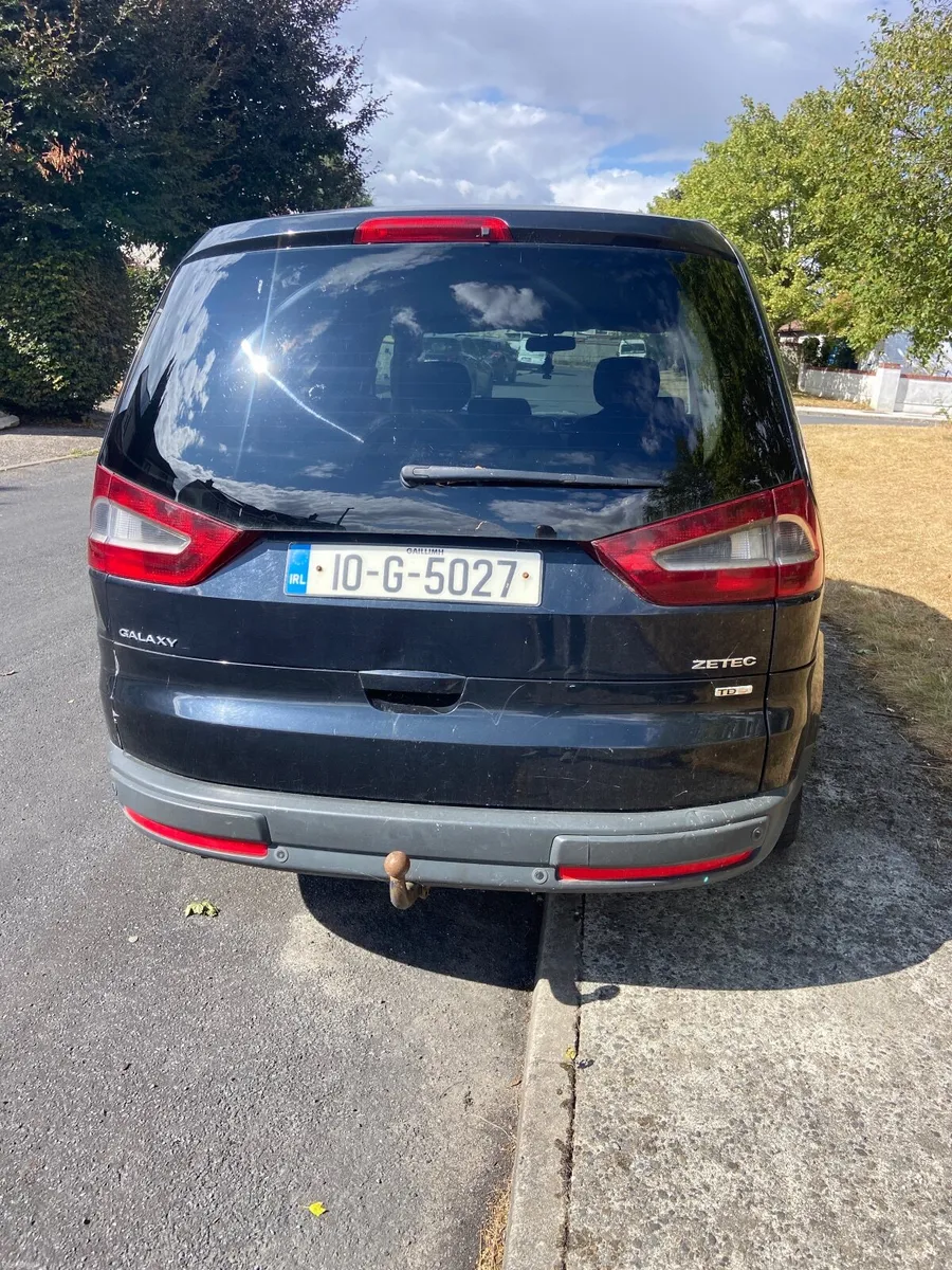 Ford Galaxy 2010 - Image 3
