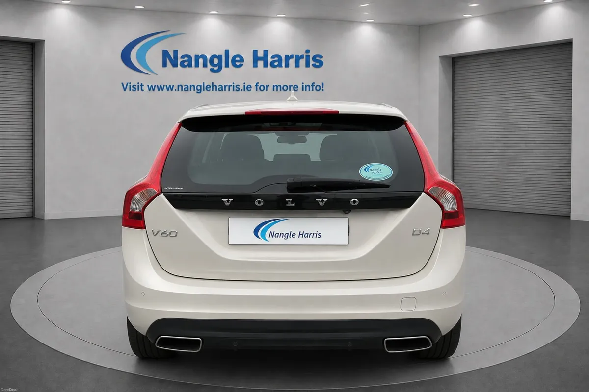 V60 2.0 D4. FULL LEATHER / AUTOMATIC - Image 4