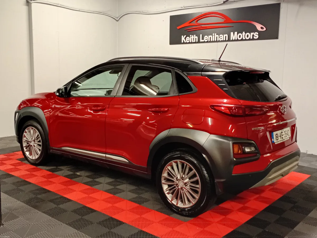 2018 Hyundai KONA KAUAI EXECUTIVE - Image 3
